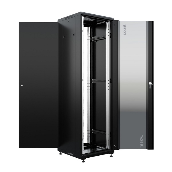 Шкаф напольный универсальный серверный 22U 600х600мм, дверь стеклянная