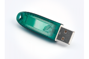 USB-ключ защиты, необходим для активации модуля видеоаналитики "Распознавание автомобильных номеров"<br />
